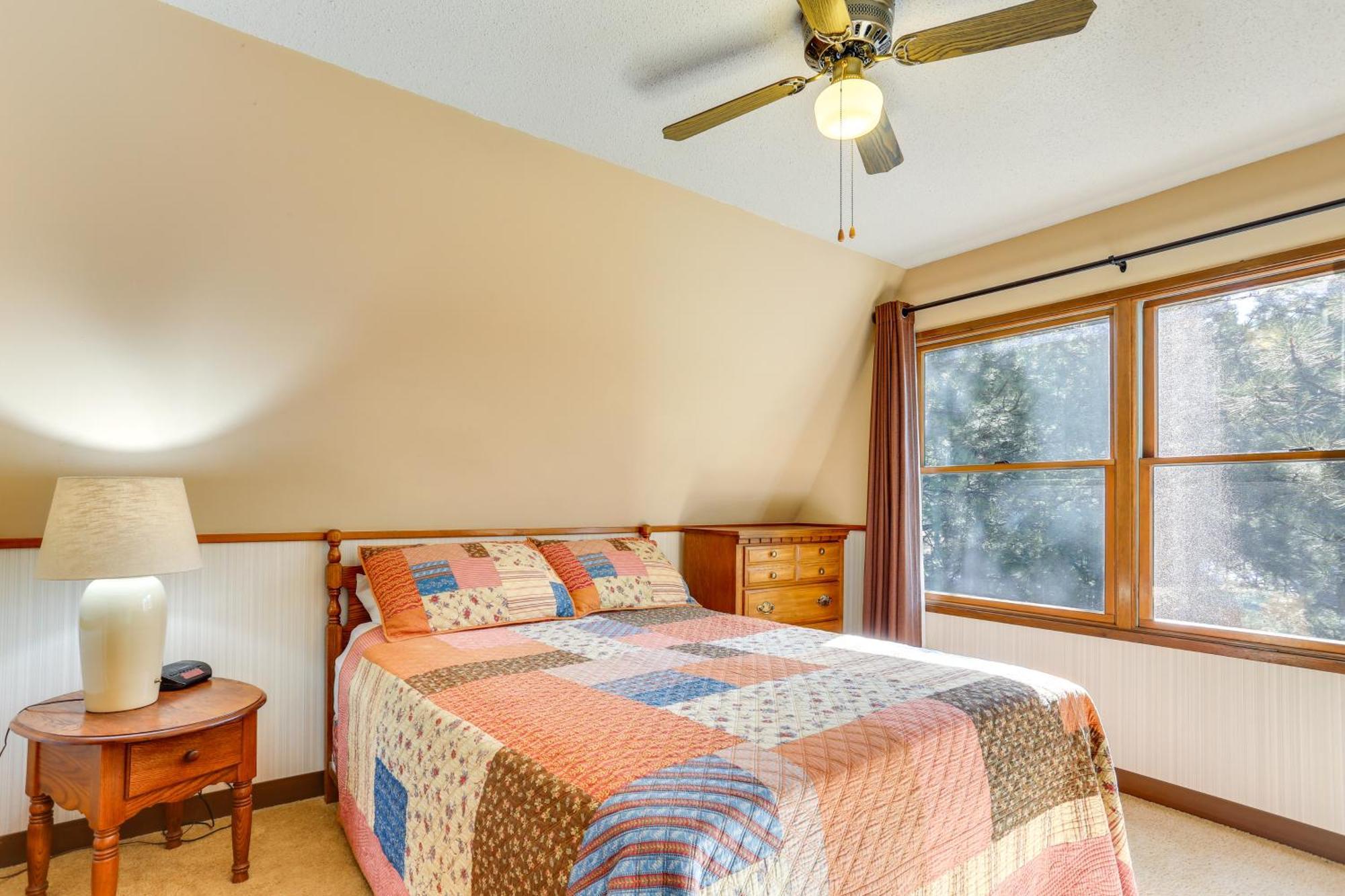 Cozy Black Hills Nature Retreat With Private Deck! *